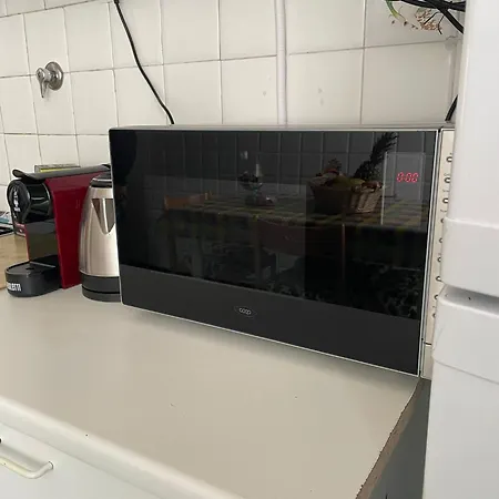 Tommy Apartment